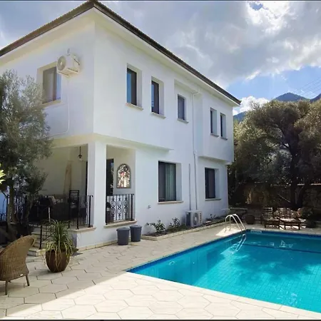 Mulberry, Kyrenia Villa *