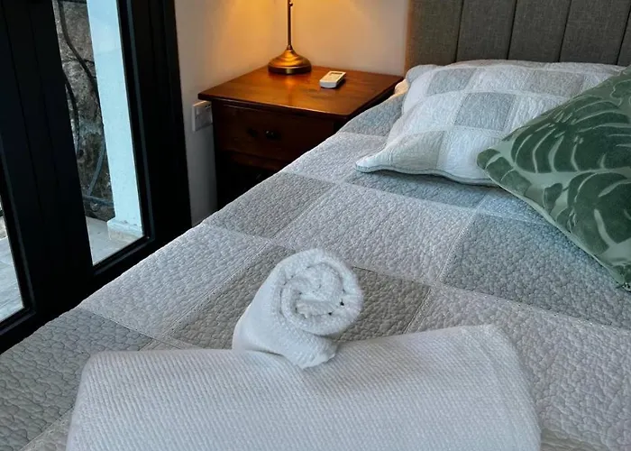 Mulberry, Kyrenia キレニア